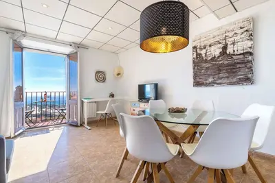 Image de Rovellat by Unik Vacation