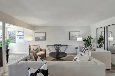 Image de Cool apartment with WiFi in Newport Beach