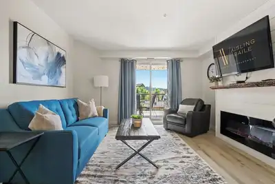 Image de Serenity Shores | Pool/Hot Tub | Gym | Fireplace