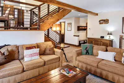 Image de Potato Patch 4br townhome w/ heated pool & hot tub - shuttle to slopes & village