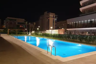 Appartement 'Residencial Álamo' avec piscine partagée, Wi-Fi et climatisation