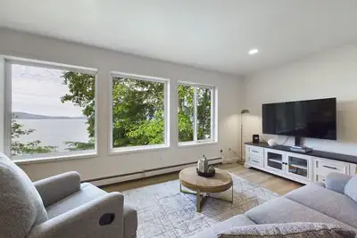Image de Lena Beach Oceanview Suite
