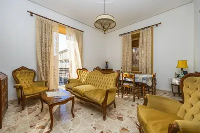 Image de Appartement 'Casa Gioiosa - Tutto A Un Passo' avec balcon, Wi-Fi et climatisation