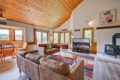 Image de Modern 4br Spacious Chalet w/Ac, Air Hockey, Foosball 🎿❄️🏂🌲🗻