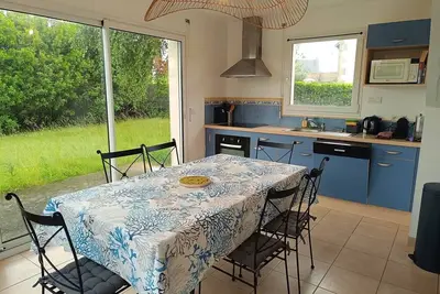 Image de Maison avec Wifi jardin Ă 480m de la plage Ă Ploumanac'h Perros-Guirec