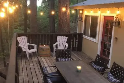 Image de Charming Mountain Cottage in Blue Lake Springs