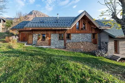 Image de Chalet \"La Ferme À Joson\" avec jardin privé, balcon et Wi-Fi