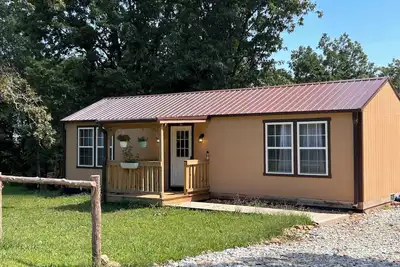 Image de Spring Retreat with private deck, pets welcome