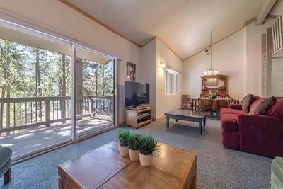 Image de Quaint Donner Lake Condo