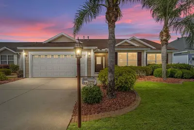 Image de Beautiful 3 Bedroom and 2 Bath home in the Villages! Welcome to paradise!