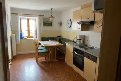 Image de Vacation apartment for 2-6 persons, 70 sqm, 2 bedrooms, large living room, balcony. South-facing balcony