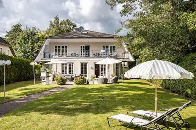 Image de Villa 'Exclusive Traum' avec terrasse privée, Wi-Fi et climatisation