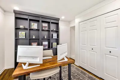 Image de Upscale 6br Home w/ Office