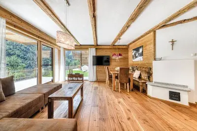 Image de Schesa - Dahoam with sauna and terrace