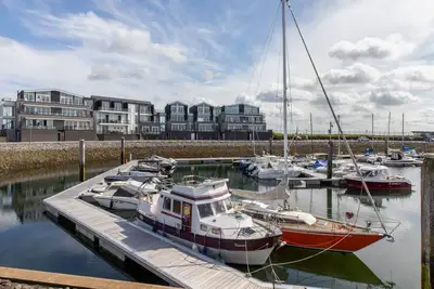 Agréable appartement avec vue sur l'eau