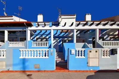 Image de Maison de vacances Los Urrutias pour 6 personnes avec 3 chambres à coucher - Maison mitoyenne