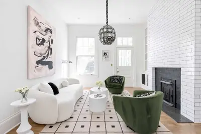 Image de Royally Yours