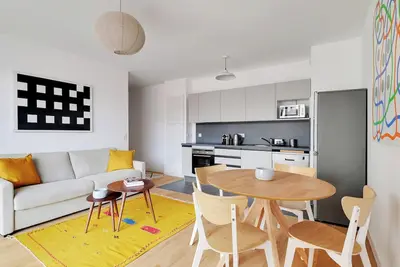 Image de Un Design 2-Ch/1SdB avec Terrasse Ă Clichy