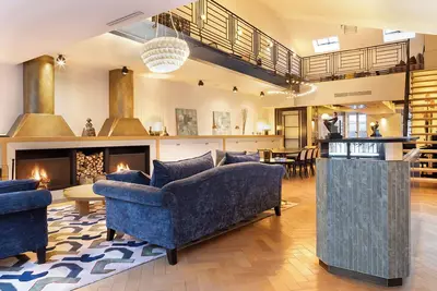 Image de Un somptueux  2-Br/2BAavec Gouvernante & Services à Bastille