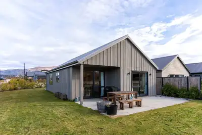 Image de Fantastic Northlake House near River Track