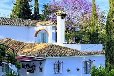 Image de Finca Villordo Villa Tranquila, outdoor pool, garden and sea views.