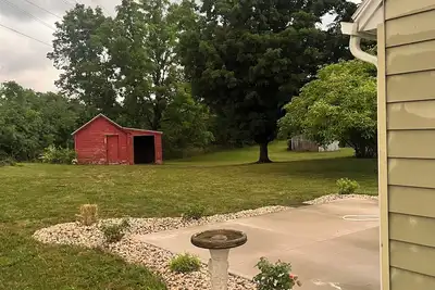 Image de The Cottage is a charming 3-bedroom house in Jamesville…minutes to Syracuse!
