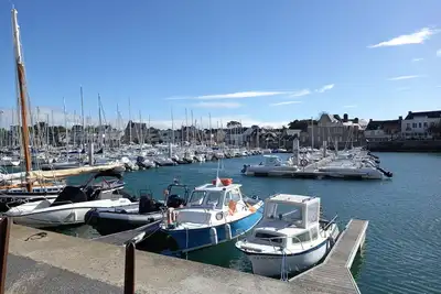 Image de Studio 32m² plain pied, terrasse 18m², parking privé, accès direct plage sable.