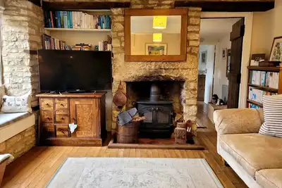Image de Fairytale Cottage in The Cotswolds