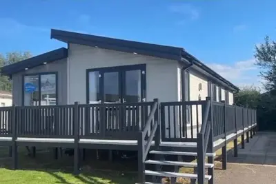 Image de Beautiful lodge with full decking nearby Hunstanton beach, sleeps 6 ref 23182k