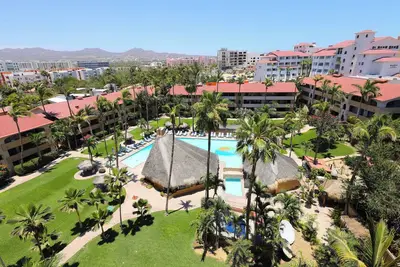 Image de Enjoy Your Vacation In This Beautiful Condominium!