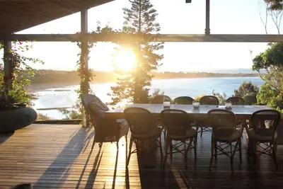 Image de Culburra Beach House - Uninterrupted beach-front views, private, pet-friendly
