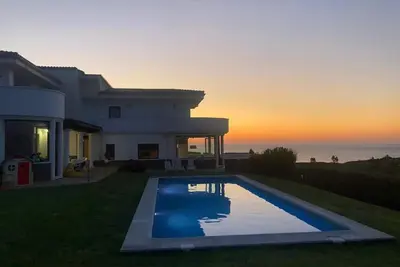 Image de Villa in front of the sea in barrika beach