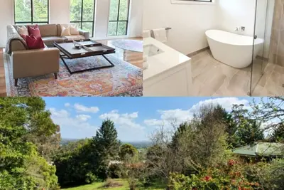 Image de Wattle bird house, Hill top views and private tranquil gardens
