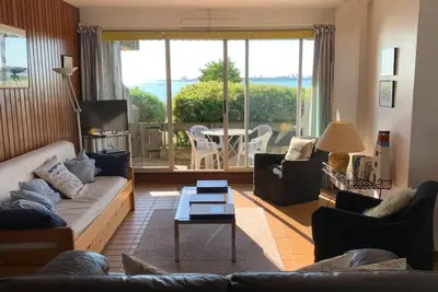 Image de Rare appartement confortable face à la mer avec terrasse Plage des Minimes
