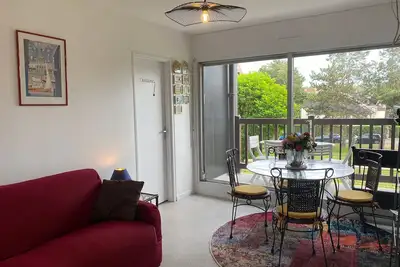 Image de Appartement Spacieux proche Plage avec Balcon et Parking - Villers-sur-Mer