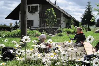 Image de Gemütliche Ferienwohnung S´hopfe am Bähnle-radweg und Wutachschlucht