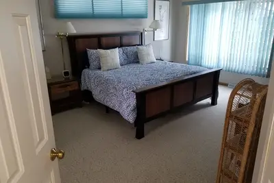 Image de Lake George 3 Bedroom 2. 5 Bath Townhome with spectacular views.