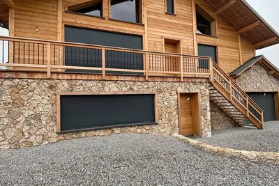 Image de Toubkal Chalet de luxe 300m² avec piscine à La Joue du Loup