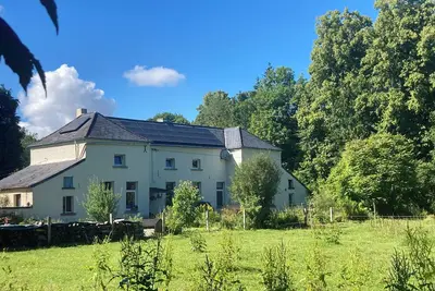 Image de Habitation nichée dans un bois, à 5 minutes des autoroutes E19 et E42