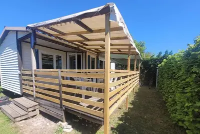 Image de Location mobil home 4 à 6 couchage dans un camping 3 étoiles.