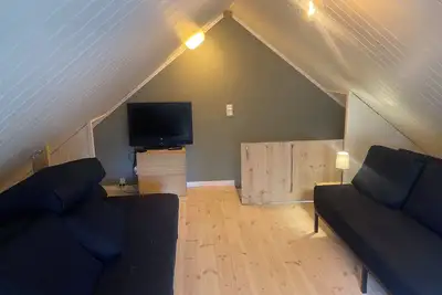 Image de Modernt Boende Angränsande Till Naturstigar och Skärgård på den Vackra ön Möja