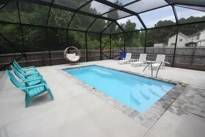 Image de Swansboro Place: Temp-Controlled Screened Pool & Game Room