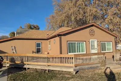 Image de Cozy 2br Main-Level Home Near Hospitals & Unk