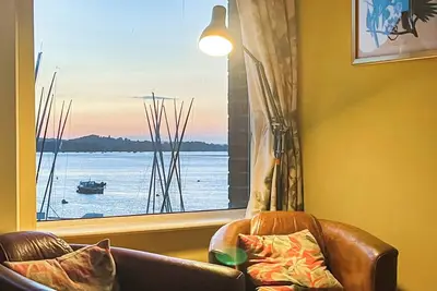 Image de 4 bedroom accommodation in Exmouth