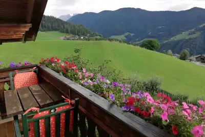 Image de Appartement 'Wohnung 3' avec vue sur les montagnes, piscine partagée et Wi-Fi