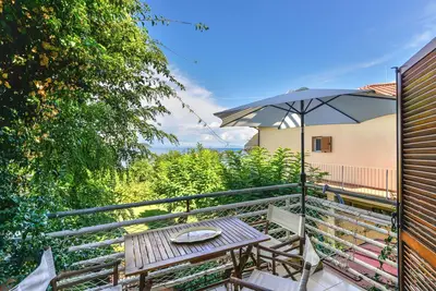 Image de Appartement 'Sapore Di Mare' avec vue sur la mer, terrasse privée et climatisation