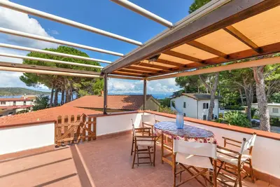 Image de Appartement 'La Torretta' avec vue sur la mer, terrasse privée et climatisation