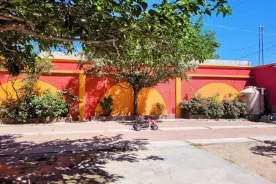 Image de Acogedor estudio en Cd. Juárez con WiFi, Ac y estacionamiento cerrado.