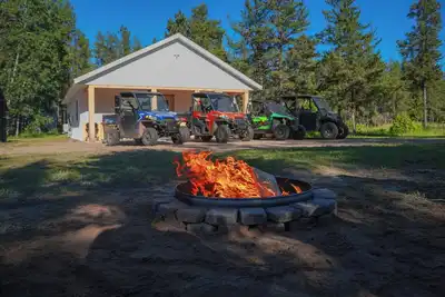 Image de New Cozy 2-bedroom cabin in delightful Lake George\/Laporte with WiFi and Ac