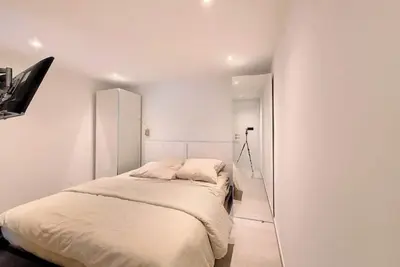 Image de Villa familiale calme avec piscine
